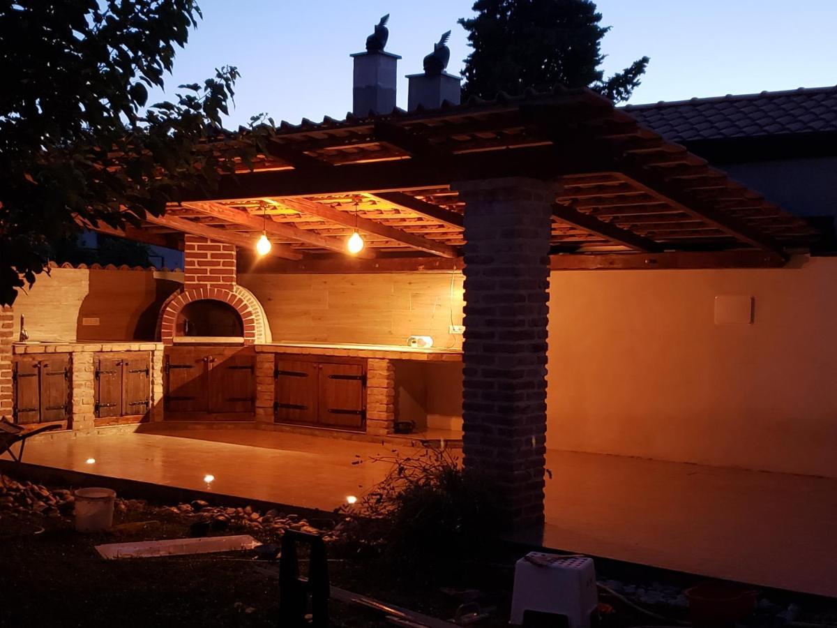Villa Kortina Bašanija Exterior foto